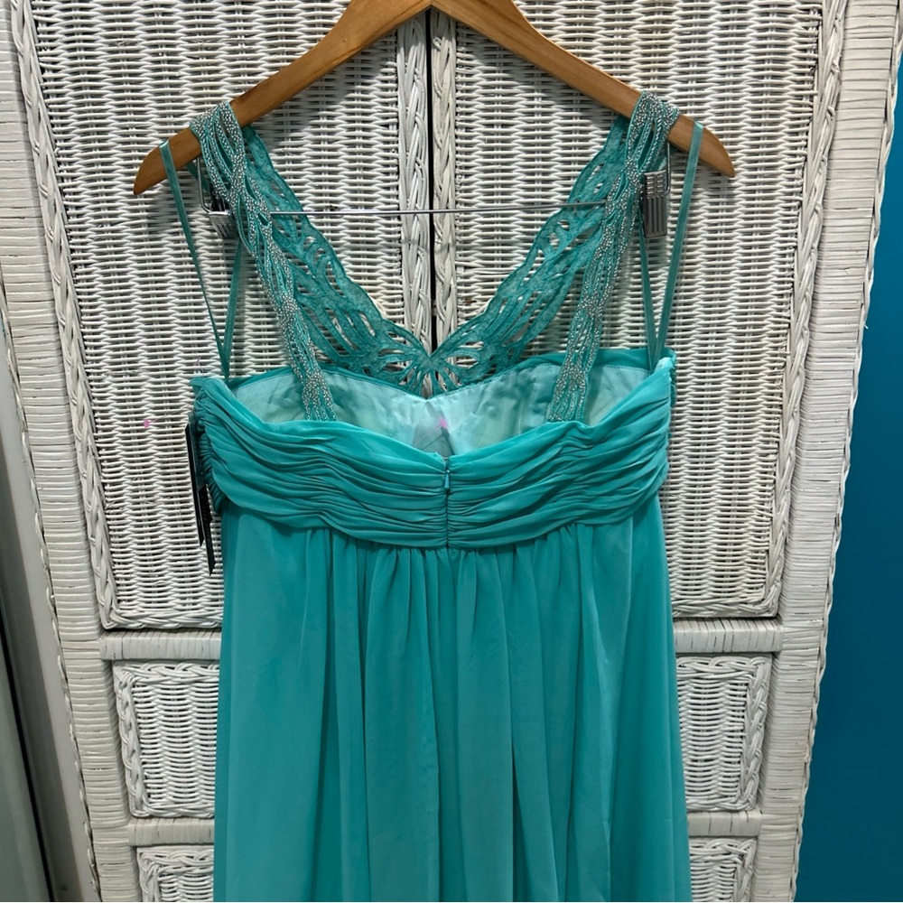Amelia Couture Long Dress‎ | Green | Size 12 | NWT | D2 - Picture 8 of 14